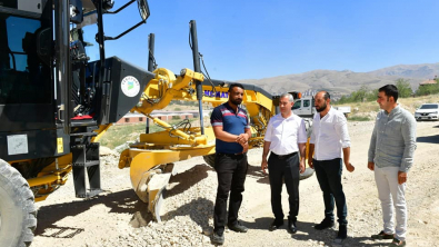 Başkan Çınar, Çarmuzu, Yeni Sanayi Alanları ve Konforlu Yollarıyla Daha Cazip Hale Gelecek