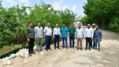 Başkan Çınar, Samanköy’ün Yollarını Güvenli Hale Getiriyoruz