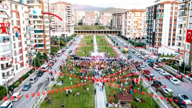 Başkan Gürkan, Gençlerimiz Cumhuriyetimizi Muasır Medeniyetlerin Üzerine Çıkaracaktır