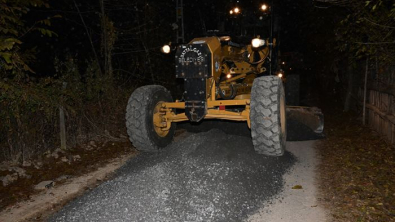 Battalgazi Belediyesi Ekipleri Alacakapı Mahallesi’nde Yol Çalışması Yaptı