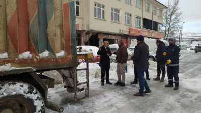 Doğanşehir'de Kar Kendini Gösterdi 