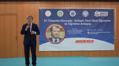 Kent Konseyi 21. Yüzyılda Yeni Okul, Öğrenme ve Öğretmen Anlayışı Konferansı Düzenledi