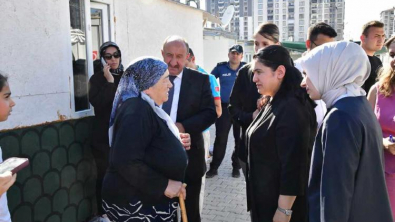 Vali Eşi Selda Yavuz'dan Depremzedelere Ziyaret