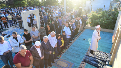 Yeşilyurt Gedik Namazgâh Alanında Bayram Namazı Heyecanı Yaşandı