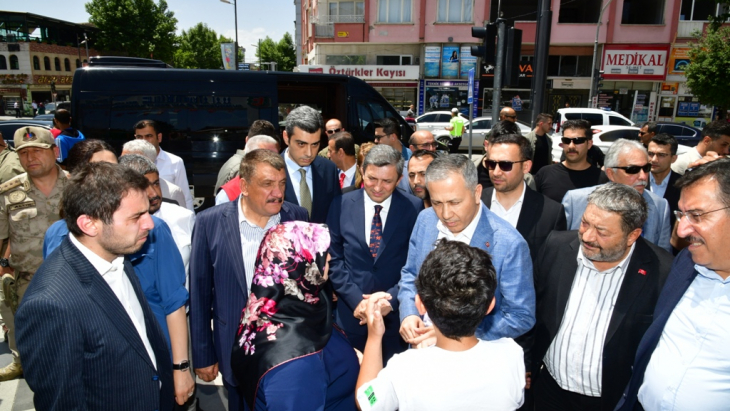 Bakan Yerlikaya, Malatya’da Toplantı ve İncelemelerde Bulundu