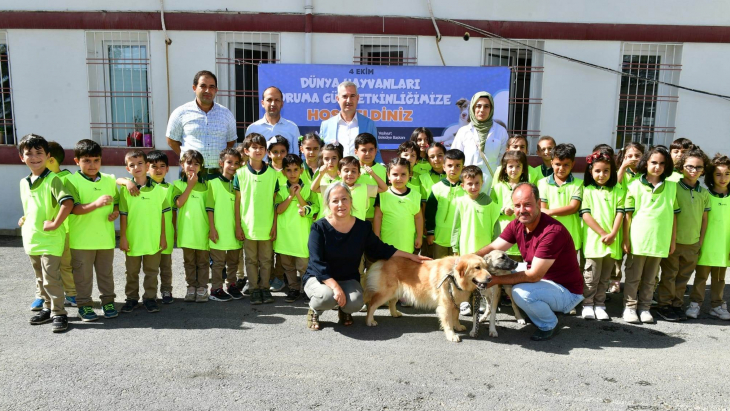 Başkan Çınar, Çocuklarımızı Hayvan Sevgisiyle Büyütelim Ki O Sevgi Tüm Dünyayı Güzelleştirsin