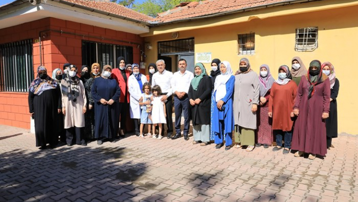 Başkan Güder, Kursiyerlerle Buluştu