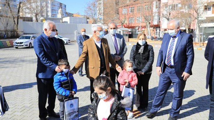 Battalgazi Belediyesi’nden Öğrencilere Özel Oyun Alanları