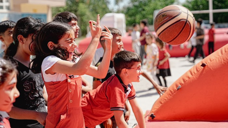 Battalgazi’de Aile Yılı Şenlikleri Sürüyor