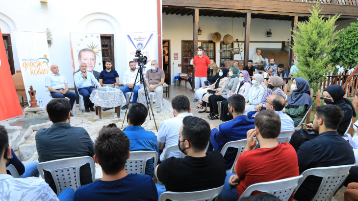 Battalgazi’de Gençlerle Gönül Buluşmaları Yoğun İlgi Görüyor