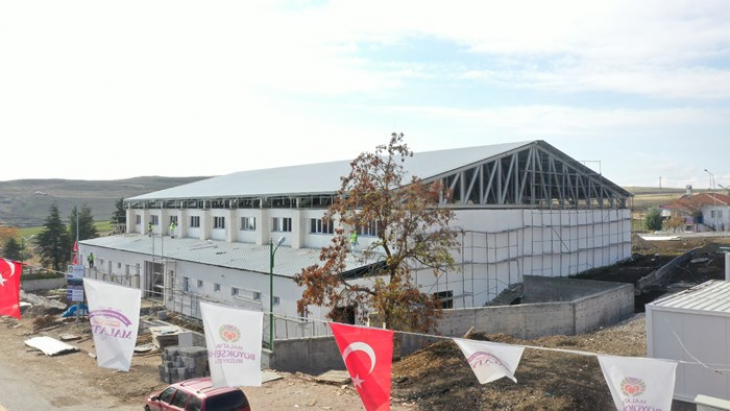 Büyükşehir Belediyesinden Arguvan İlçesine 500 Seyirci Kapasiteli Spor Salonu