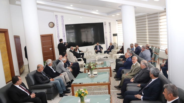Esnaf Teşkilatlarından Büyükşehir Belediye Başkanı Er’e Ziyaret