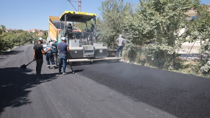 Hanımınçiftliği Mahallesi’ne 3 Kilometrelik Sıcak Asfalt