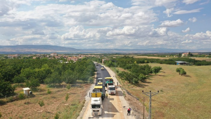 Kuyulu Mahallesi’nde Asfaltlama Çalışmaları Yapılıyor