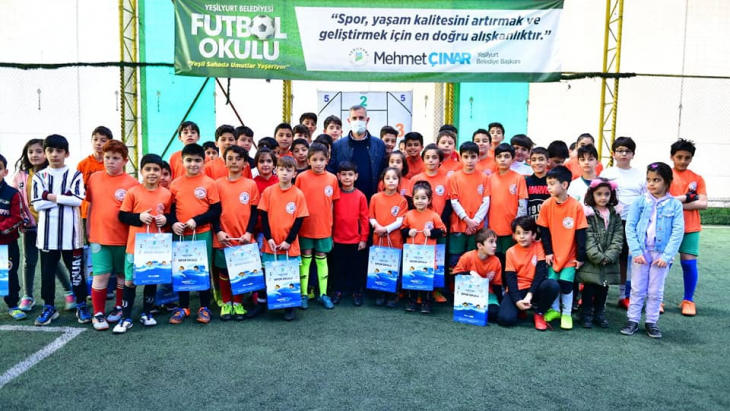 Türk Futboluna Yeni Yetenekler Kazandırıyoruz