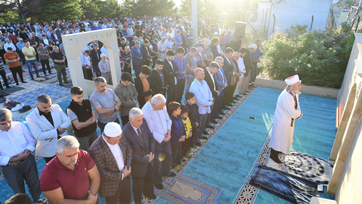 Yeşilyurt Gedik Namazgâh Alanında Bayram Namazı Heyecanı Yaşandı