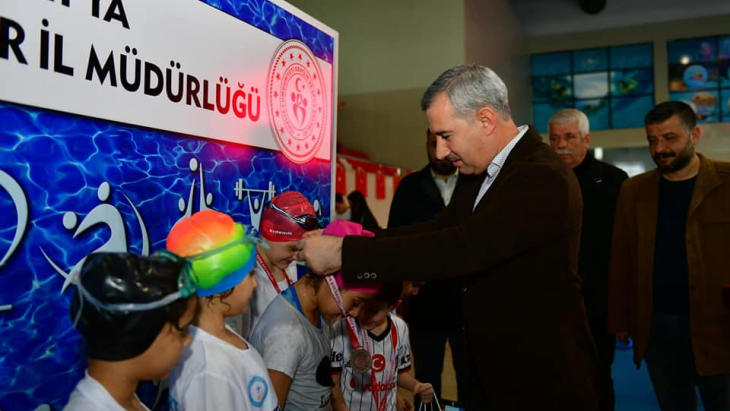 Yüzme İl Şampiyonasıyla Sportif Etkinliklerimize Hız Verdik